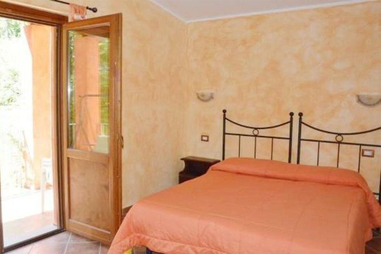 Hotel Sant'Elene Dorgali Bagian luar foto