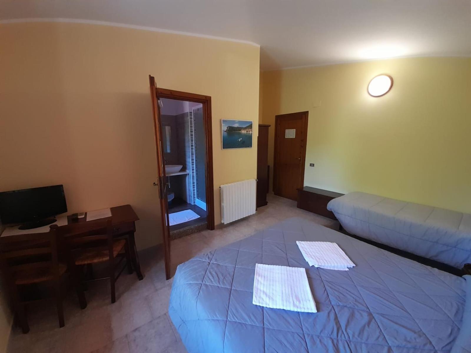 Hotel Sant'Elene Dorgali Bagian luar foto