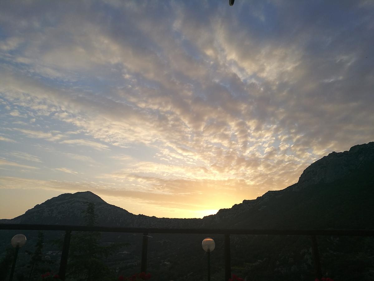Hotel Sant'Elene Dorgali Bagian luar foto
