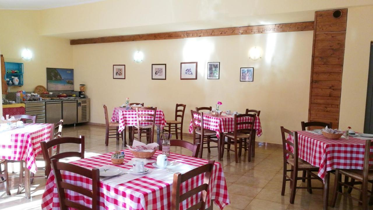 Hotel Sant'Elene Dorgali Bagian luar foto